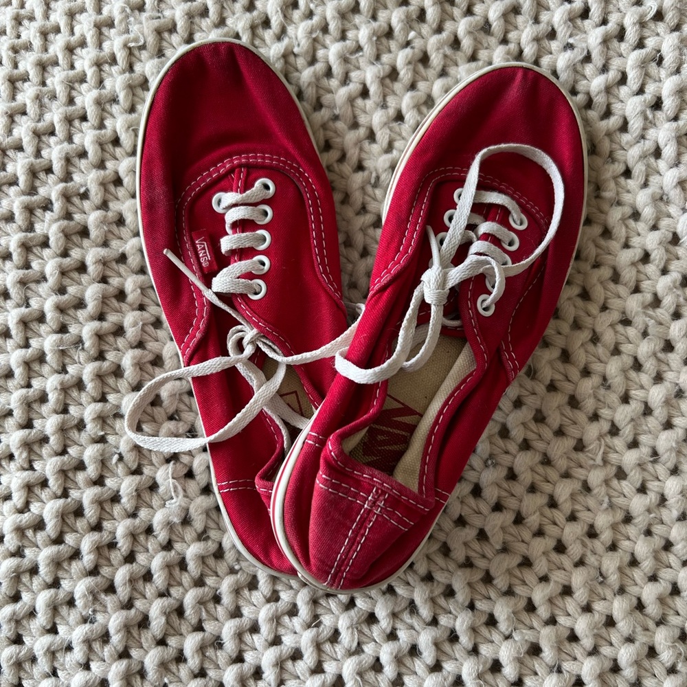 RED VANS US 5.5 size